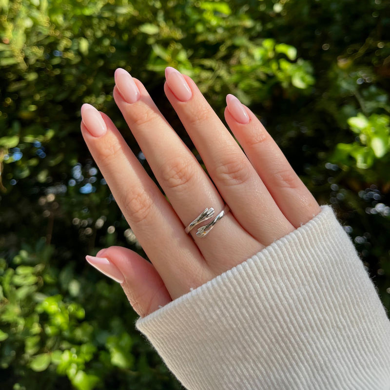 טבעת חיבוק עם חריטה אישית מזהב מלא