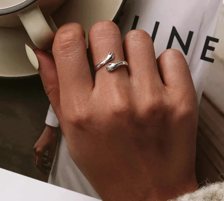 טבעת חיבוק עם חריטה 925