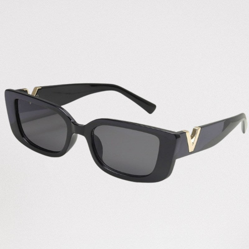 משקפי שמש 'לאקס'