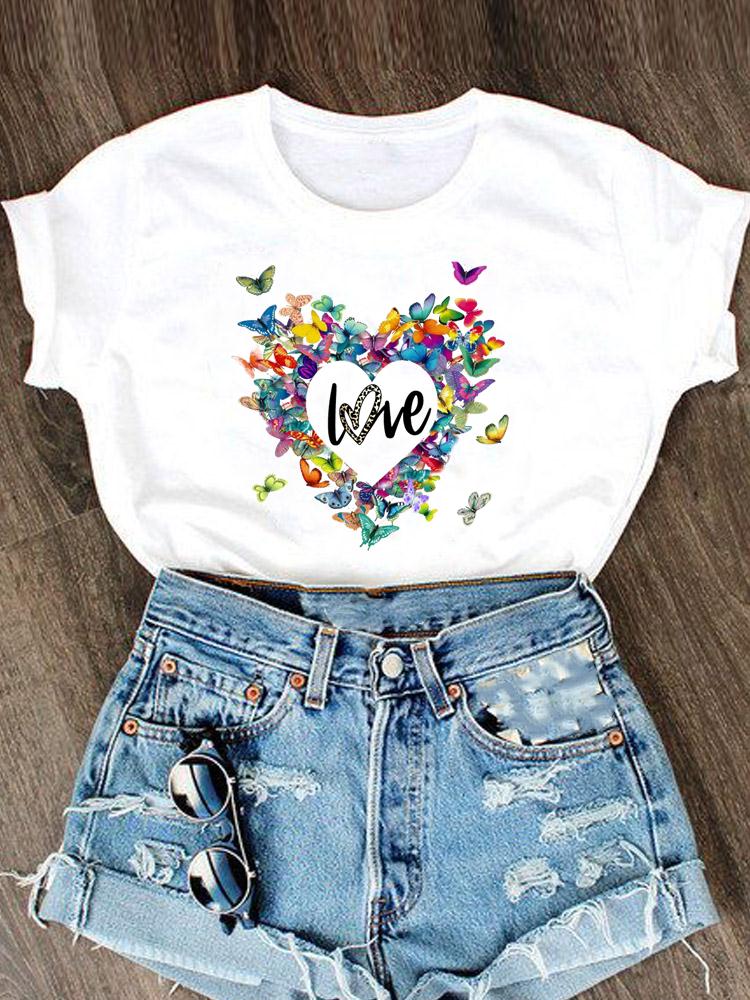 חולצות 'לאבלי'